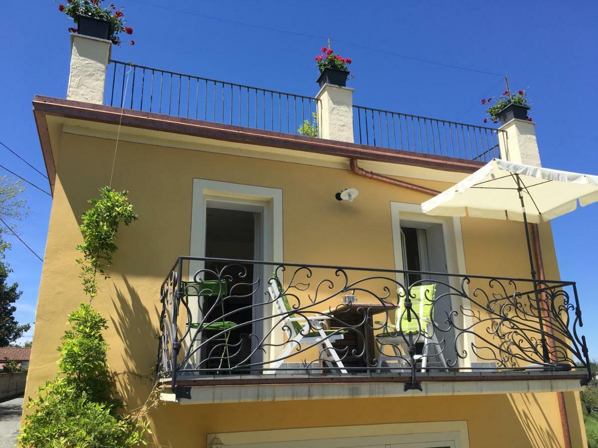 Casa Caroline Apartment โอวาดา ภายนอก รูปภาพ